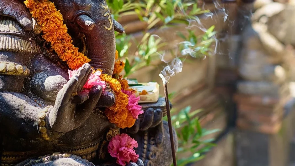 Master of Spiritual Healing & Rituals Call or WhatsApp: +27 63 529 7926 Website: www.psychiczando.com Prof Zando is a highly respected traditional healer and spiritual guide, specializing in connecting people with their ancestors and the spiritual world through powerful rituals. With years of experience, he helps individuals find balance, protection, love, and success in all areas of life. Services Include: Love & Relationship Rituals: Rekindle lost love, create loyalty, and attract the right partner. Ancestral Guidance: Communicate with your ancestors (Amadlozi / Amathongo) for insight and direction. Divination & Spiritual Advice: Throwing bones (Ukubona) and other divination methods to guide life decisions. Cleansing & Protection Rituals: Remove bad luck, curses, or negative energy from homes, workplaces, and individuals. Health & Prosperity Rituals: Herbal remedies and spiritual practices for physical, emotional, and financial well-being. Why Choose Prof Zando? Deep knowledge of African traditional medicine and spiritual practices. Personalized rituals tailored to your specific needs. Trusted by clients for real, lasting results in love, health, and life challenges. ✨ Experience the power of authentic spiritual rituals and ancestral guidance with Prof Zando today.